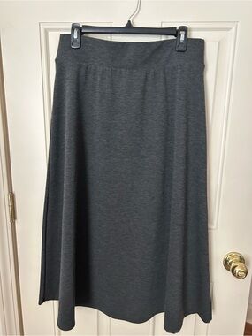 Dana Buchman Modest Dark Gray Charcoal A-Line Skirt VGUC
